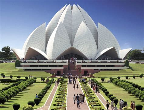 Lotus Temple, Bir İlahi Mimari Şaheseri ve Ruhsal Uyumu Simgeleyen Yapı!