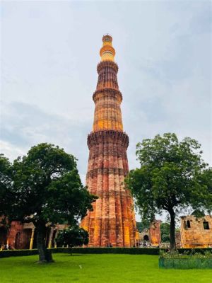 Qutub Minar'ı Keşfedin: Antik Mimari Harikasını ve Güneşin Batışını İzleyin!